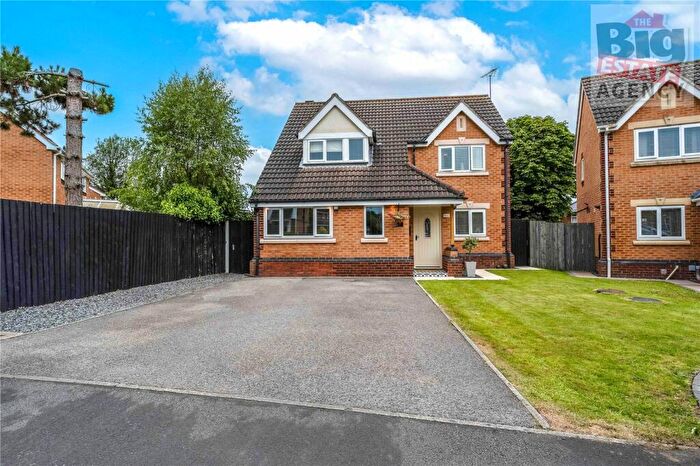 4 Bedroom Detached House For Sale In Cherry Dale Road, Broughton, CH4