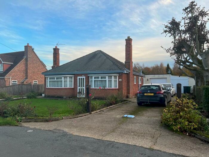 2 Bedroom Bungalow To Rent In Well Creek Road, Outwell, Wisbech, PE14