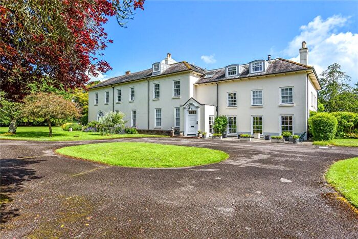 3 Bedroom Apartment For Sale In Salthill Road, Chichester, West Sussex, PO19