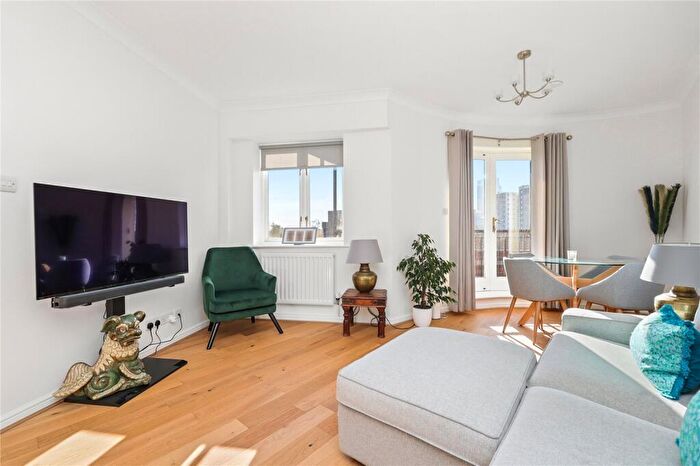 2 Bedroom Apartment For Sale In Island Row, E14