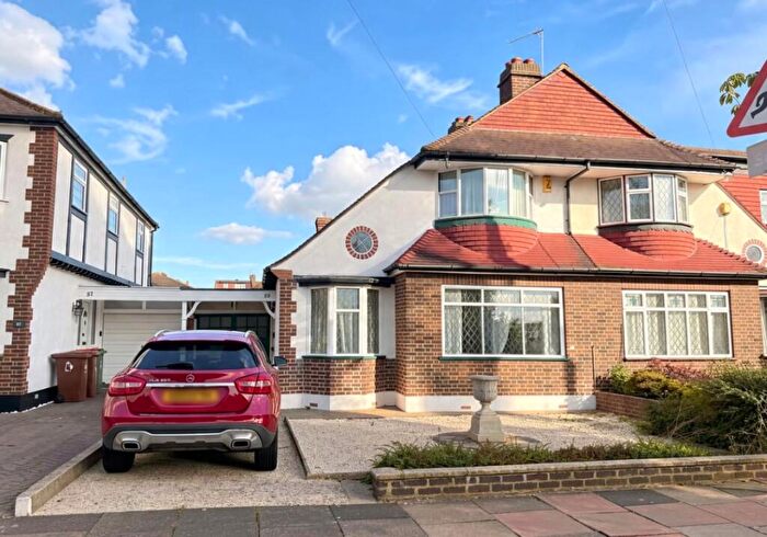 2 Bedroom Semi Detached House For Sale In Telford Road, Bexley, London, SE9