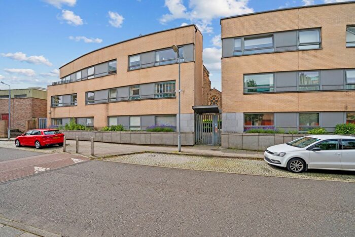 2 Bedroom Flat For Sale In St. Francis Rigg, Flat /, New Gorbals, Glasgow, G5