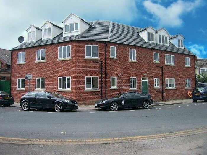2 Bedroom Flat To Rent In Perth Street, Hull, HU5