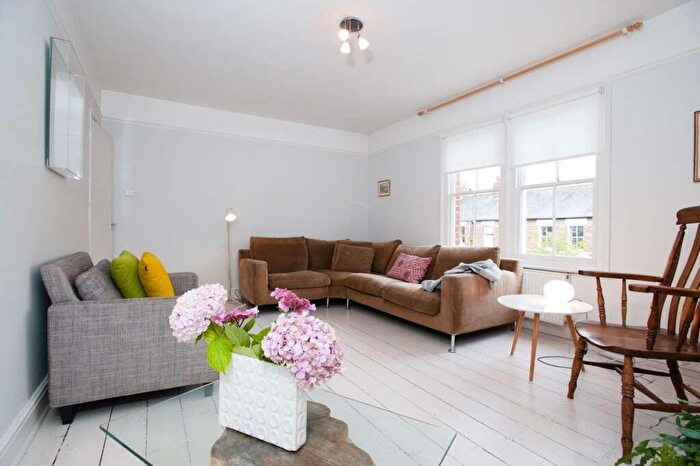 4 Bedroom Town House To Rent In Kingston Road, Walton Manor **Student Property **, OX2