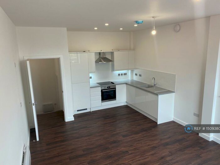 1 Bedroom Flat To Rent In Cotham Hill, Bristol, BS6