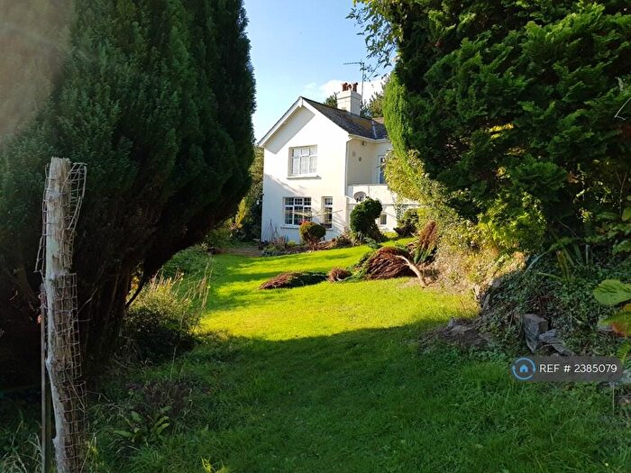 1 Bedroom Flat To Rent In Beer Road, Seaton, EX12