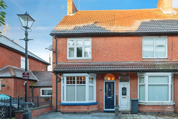 3 Bedroom End Of Terrace House For Sale In Merton Avenue, Leicester, LE3