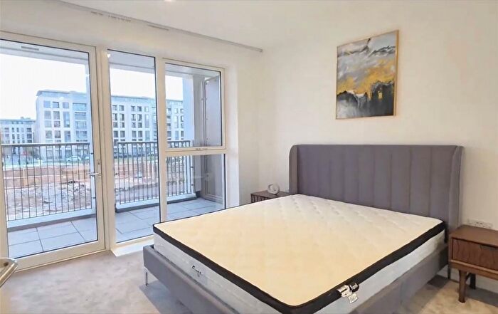 1 Bedroom Flat To Rent In Auria Portobello Road, London, W10