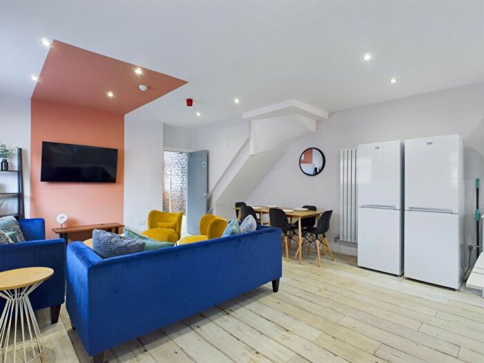 8 Bedroom House To Rent In Molyneux Road, Liverpool, L6