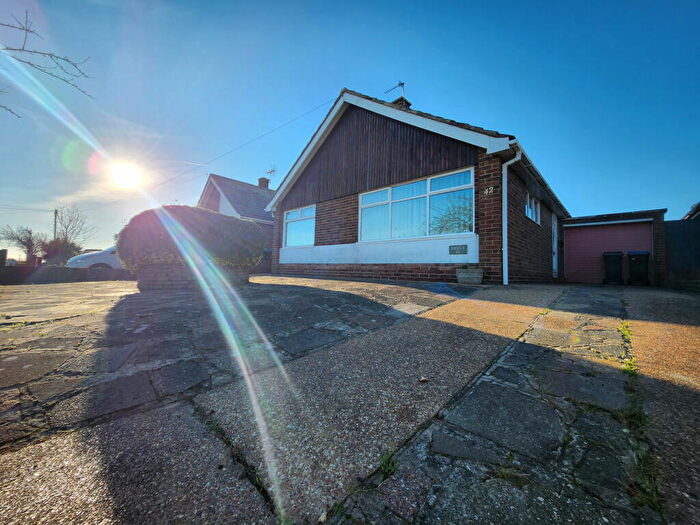 2 Bedroom Detached Bungalow For Sale In Langdale Avenue, Ramsgate, CT11