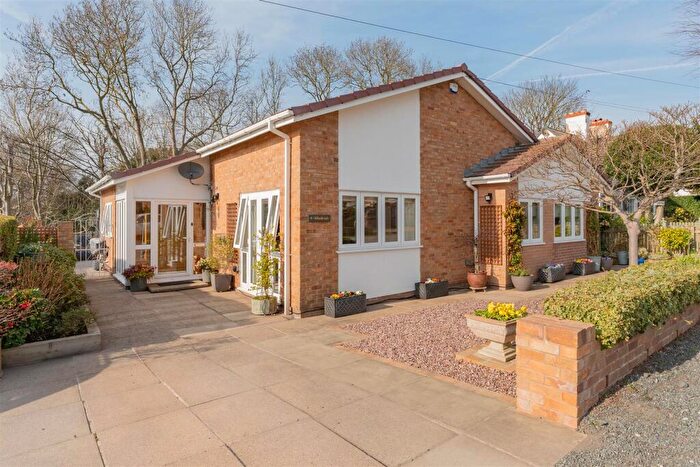 3 Bedroom Detached Bungalow For Sale In Raby Close, Heswall, Wirral, CH60