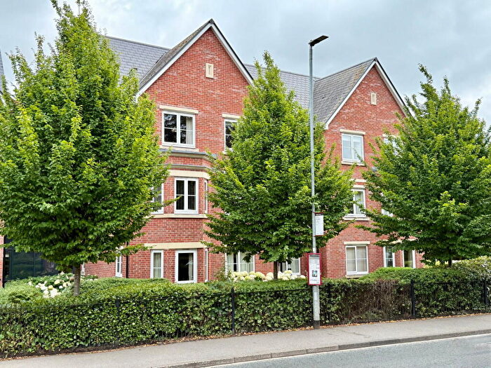 2 Bedroom Flat For Sale In Wetherby, Tatterton Lodge, York Road, Wetherby, LS22