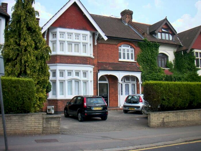 Studio To Rent In Green Lanes, Palmers Green, N13