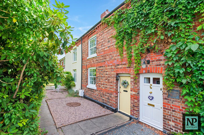 2 Bedroom House For Sale In Station Road, Polesworth, B78