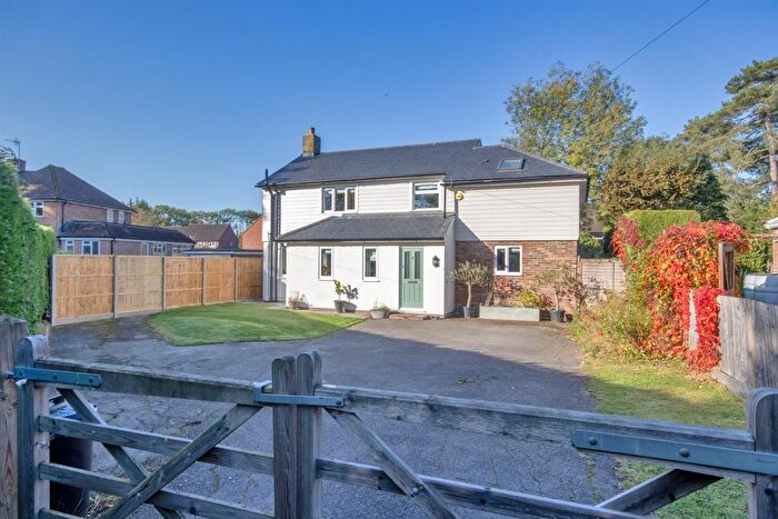 4 Bedroom Detached House For Sale In The Green Lane, Leigh - Chain Free, TN11