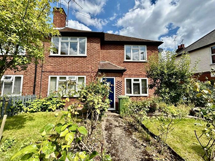 2 Bedroom Maisonette To Rent In Love Lane, Pinner, HA5