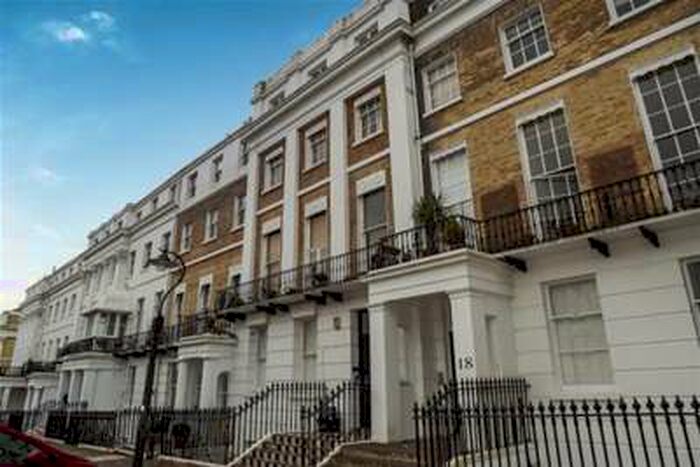 2 Bedroom Flat To Rent In Sussex Square, Kemp Town, BN2