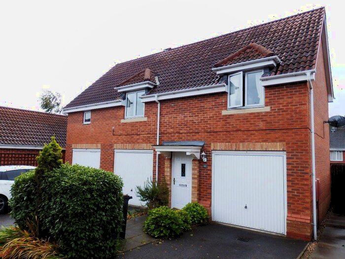 2 Bedroom Detached House To Rent In Reuben Avenue, The Shires, CV10