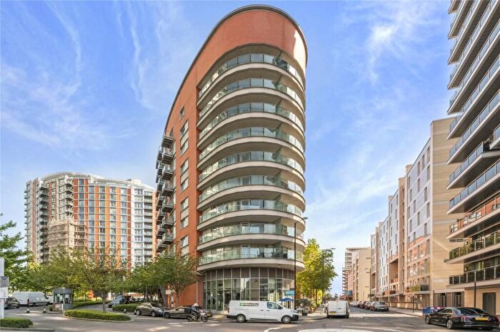 1 Bedroom Flat To Rent In Biscayne Avenue, London, E14