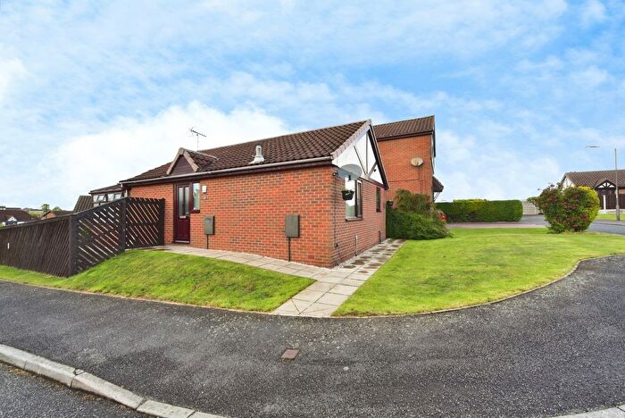 2 Bedroom Bungalow For Sale In Foxcroft Drive, Killamarsh, Sheffield, Derbyshire, S21