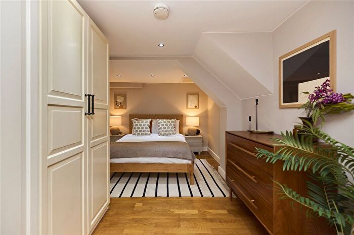 1 Bedroom Flat To Rent In Mildenhall Road, London, E5