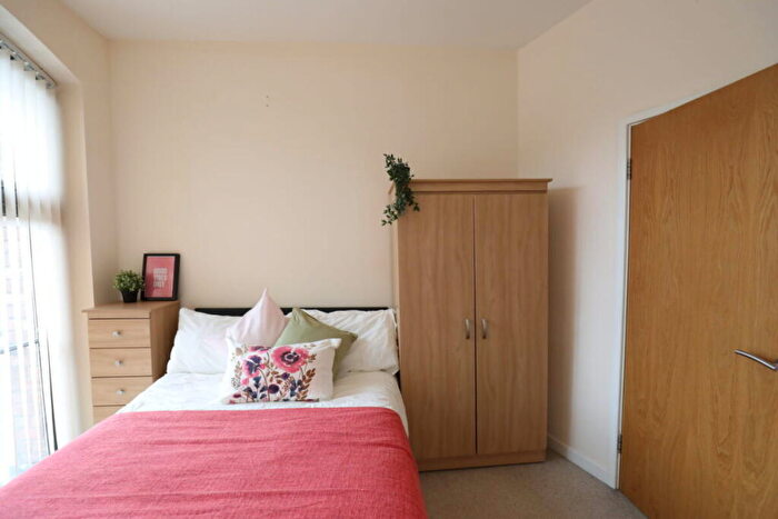 2 Bedroom Apartment To Rent In Hudson Street, Gatehead, NE8