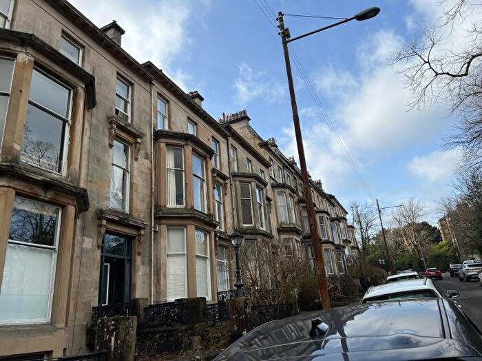 1 Bedroom Flat To Rent In Huntly Gardens Flat, G12