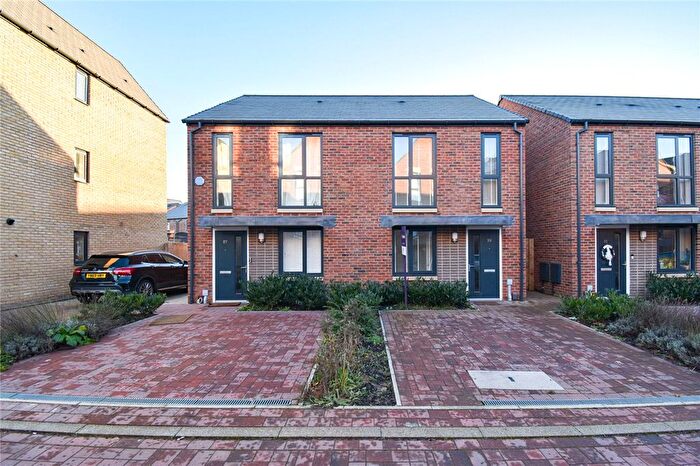 2 Bedroom Semi-Detached House To Rent In Deacon Drive, Trumpington, Cambridge, CB2