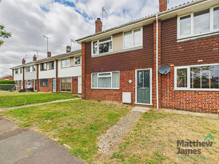 3 Bedroom End Of Terrace House To Rent In The Willows, Colchester, CO2