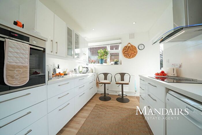 4 Bedroom Detached House For Sale In Charnwood Close, Fletton, Peterborough, PE2