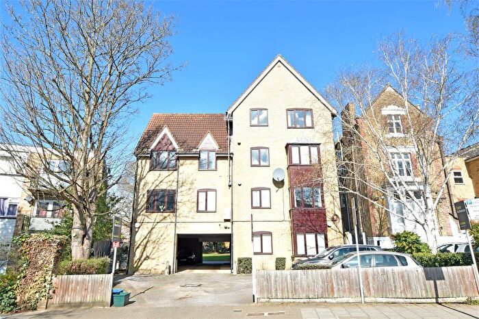 1 Bedroom Flat To Rent In The Grove, Isleworth, TW7