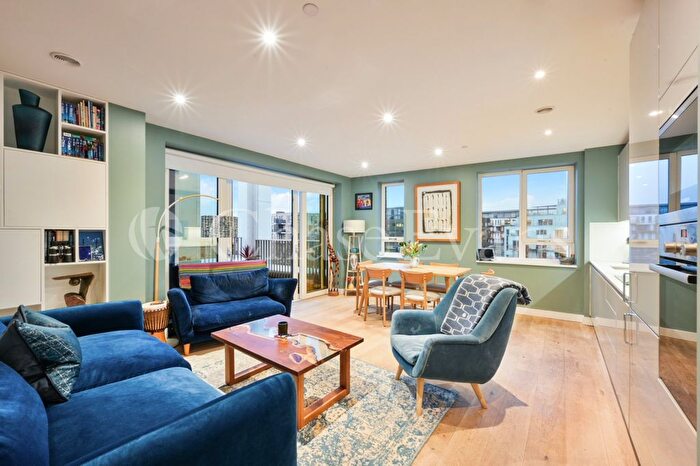 2 Bedroom Flat For Sale In Ferraro House, Walworth Road, Elephant Amp; Castle, London, SE17