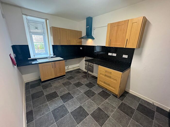 2 Bedroom Flat To Rent In Office Street, Tai Cwm Office Street, CF39