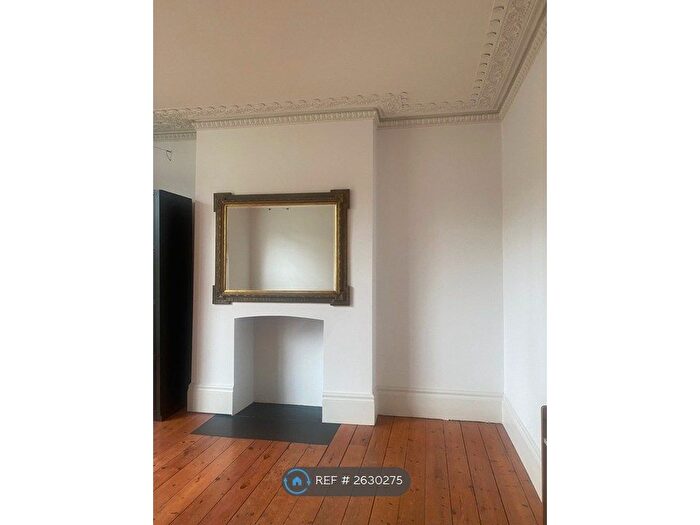 1 Bedroom Flat To Rent In Hall Place, London, E9