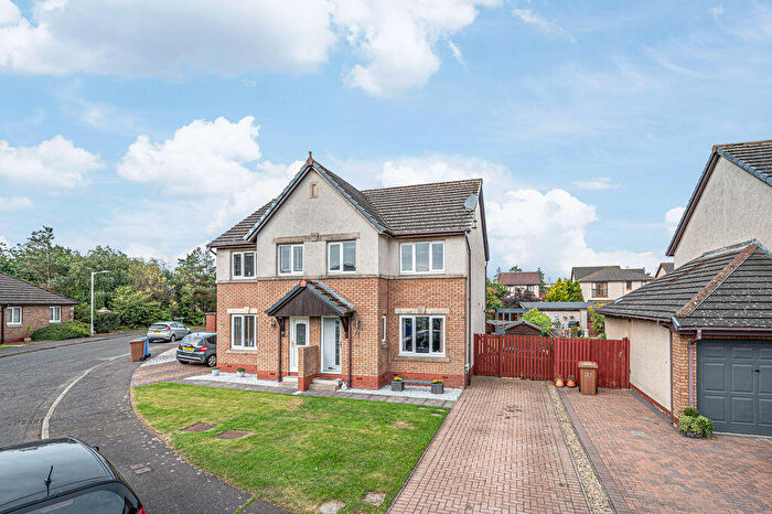 3 Bedroom Semi-Detached Villa For Sale In Bowhouse Drive, Kirkcaldy, KY1