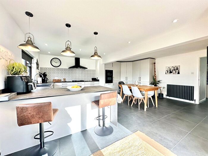 3 Bedroom Detached Bungalow For Sale In Fairfield, Ilfracombe, Devon, EX34