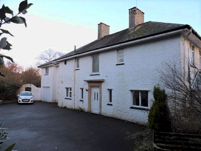 5 Bedroom Detached House To Rent In Tavistock Road, Plymouth PL6
