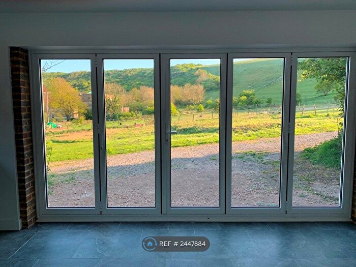 2 Bedroom Detached House To Rent In Rottingdean, Brighton, BN2