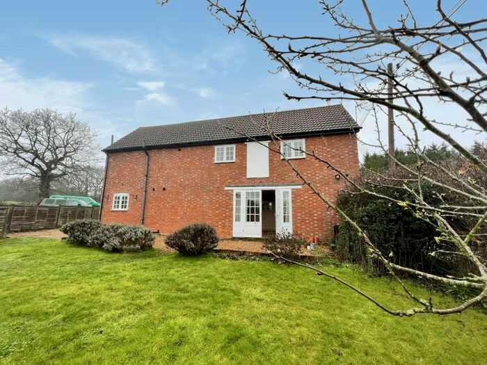 3 Bedroom Detached House To Rent In Bowzell Green, Weald, Sevenoaks, TN14