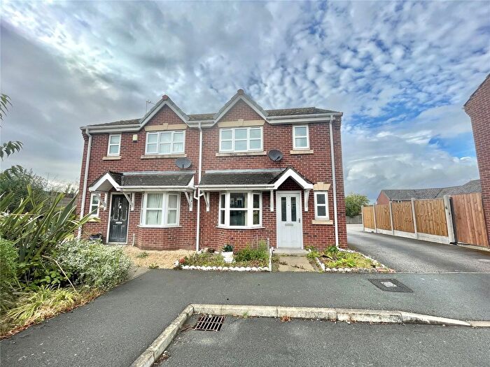 3 Bedroom Semi-Detached House For Sale In St. Patricks Close, Widnes, Cheshire, WA8
