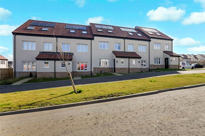 4 Bedroom Terraced House For Sale In Colquhoun Crescent, Bathgate, West Lothian, EH48