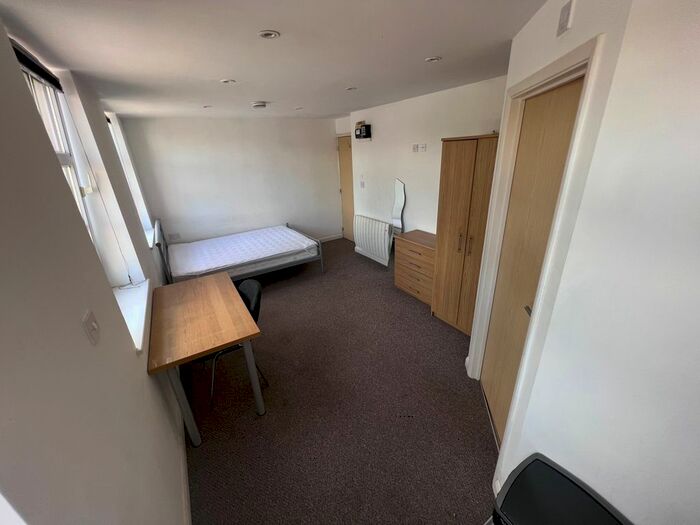Studio To Rent In Far Gosford Street, Coventry, CV1