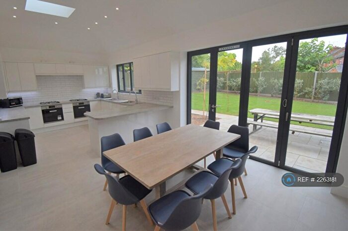 9 Bedroom Semi-Detached House To Rent In Wokingham Road, Reading, RG6