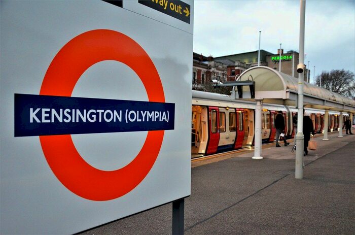 3 Bedroom Flat To Rent In Oakwood Court, Kensington Olympia, W14