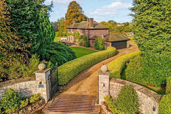 4 Bedroom Detached House For Sale In Belvoir Road, Eaton, Grantham, NG32