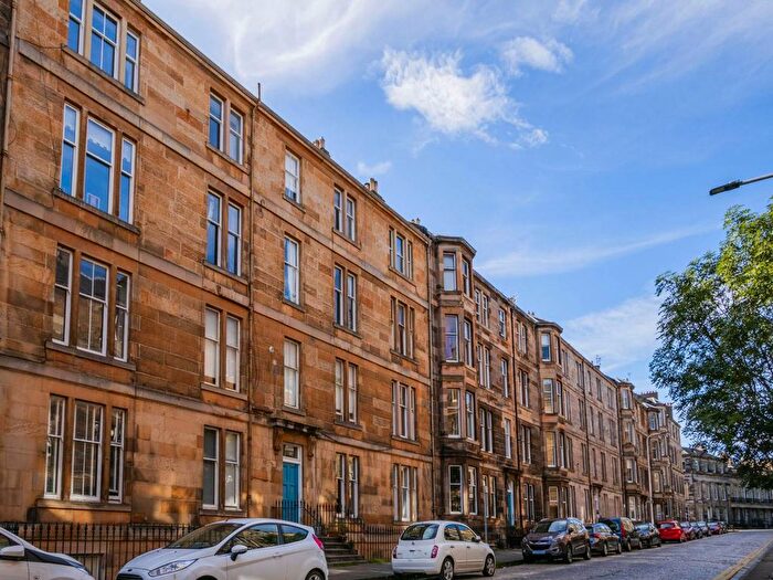 2 Bedroom Flat To Rent In Leslie Place, Stockbridge, Edinburgh, EH4