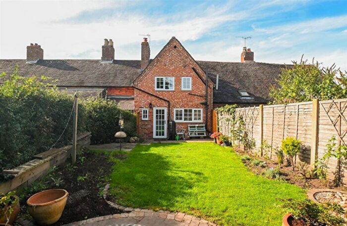 2 Bedroom Cottage For Sale In Victoria Street, Yoxall, Burton-On-Trent, DE13