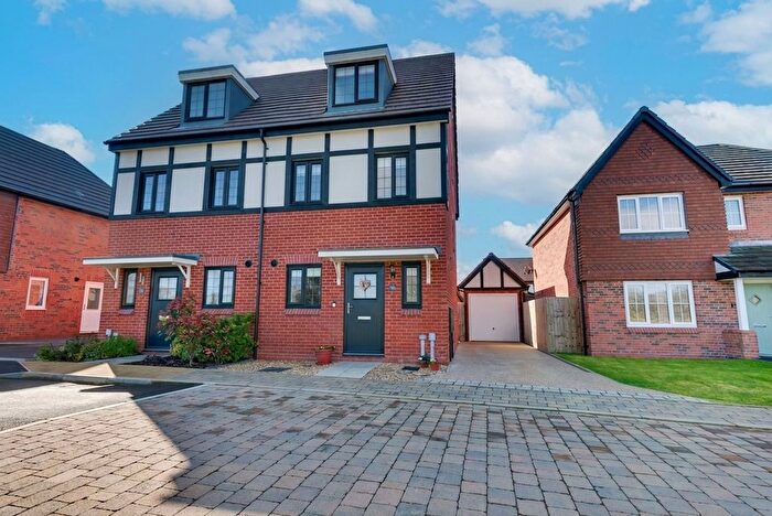 3 Bedroom Semi Detached House For Sale In Walter Avenue, Somerford, CW12