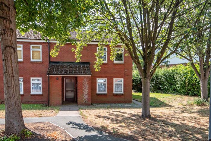 1 Bedroom Apartment For Sale In Lion Street, Stourbridge, West Midlands, DY8