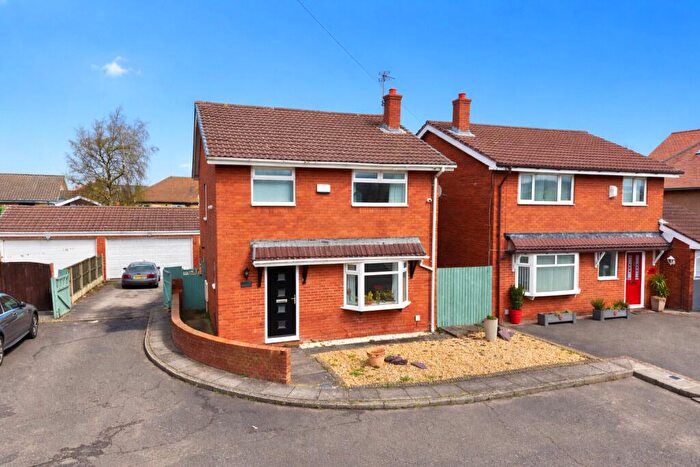 4 Bedroom Detached House For Sale In Sherwood Grove, Meols, Wirral, CH47